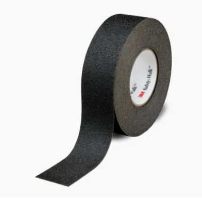 3M Safety Walk 600 Serisi Genel Amaçlı Siyah Kaydırmaz Bant 18,3 m x 50 mm - 1