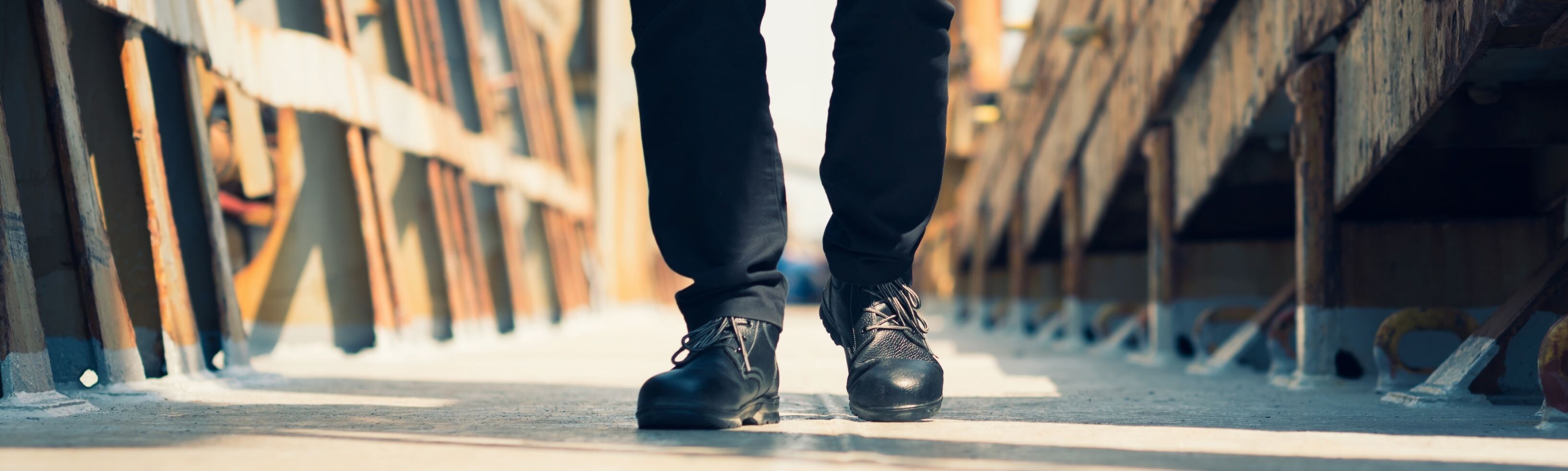 Zorlu Hava Şartları için En Uygun İş Botu Modelleri