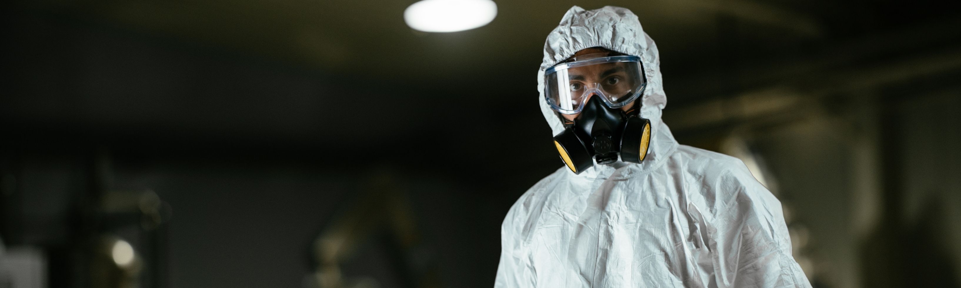 Güvenliğiniz için Kimyasal Koruyucu Tulum Kullanımı Gerektiren Sektör ve Alanlar